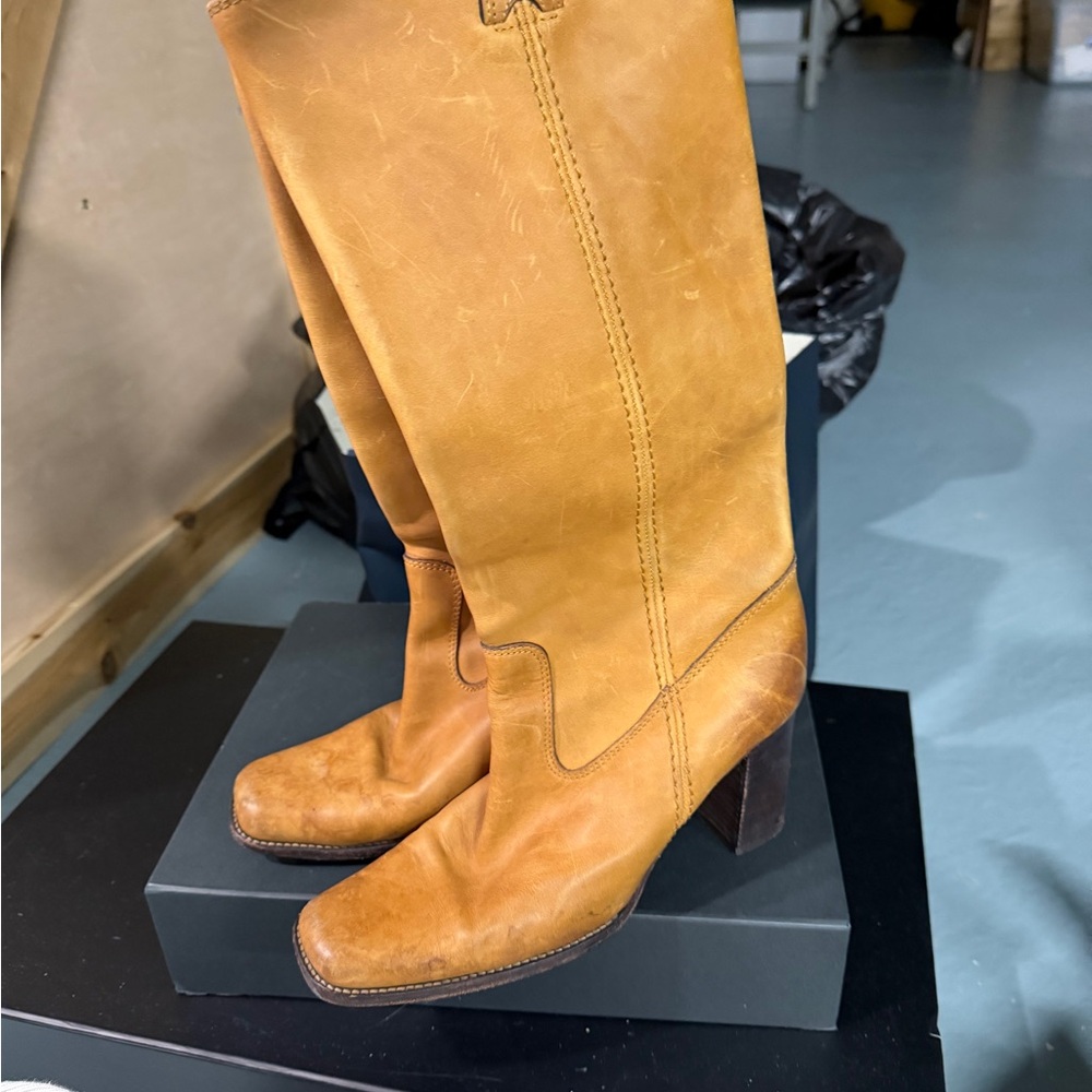 Micheal Kors Tan Leather Knee-High Boots 8.5 size